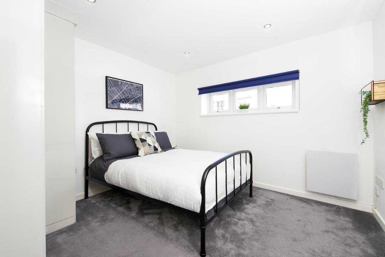 Ida Pod Places - New Cross Gate Londen Kamer foto